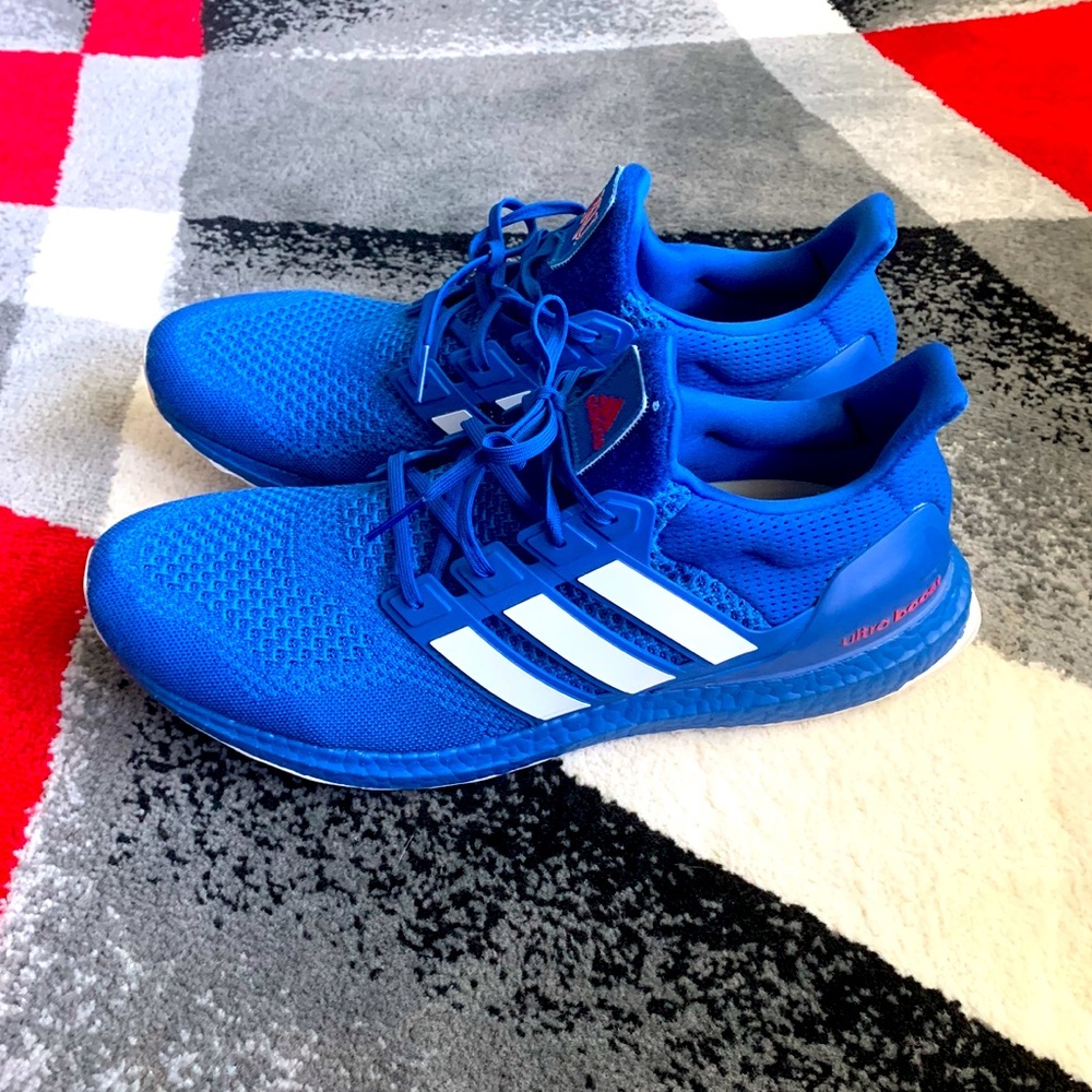Kansas Ultraboosts